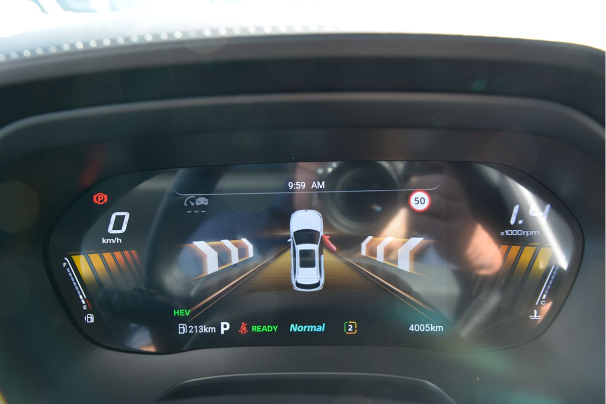 2024 MG ZS Essence Hybrid+ ZS32