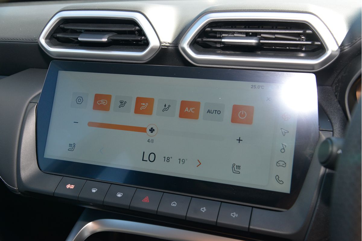 2024 MG ZS Essence Hybrid+ ZS32