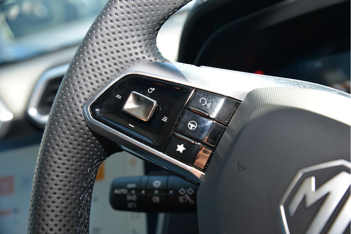2024 MG ZS Essence Hybrid+ ZS32
