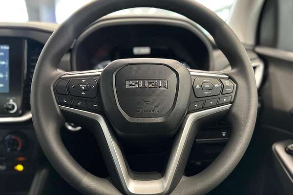 2025 Isuzu MU-X LS-M
