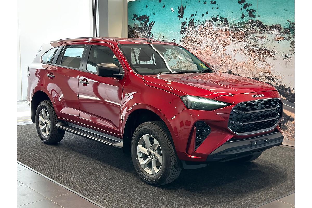 2025 Isuzu MU-X LS-M