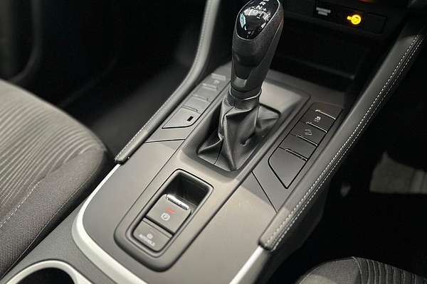 2025 Isuzu MU-X LS-M