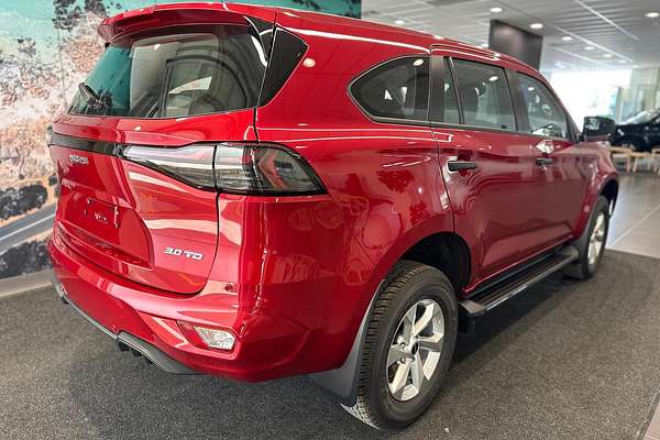 2025 Isuzu MU-X LS-M