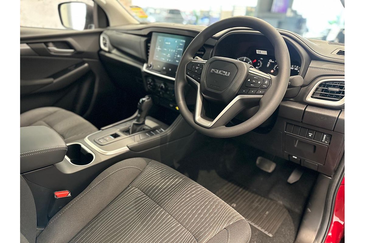 2025 Isuzu MU-X LS-M