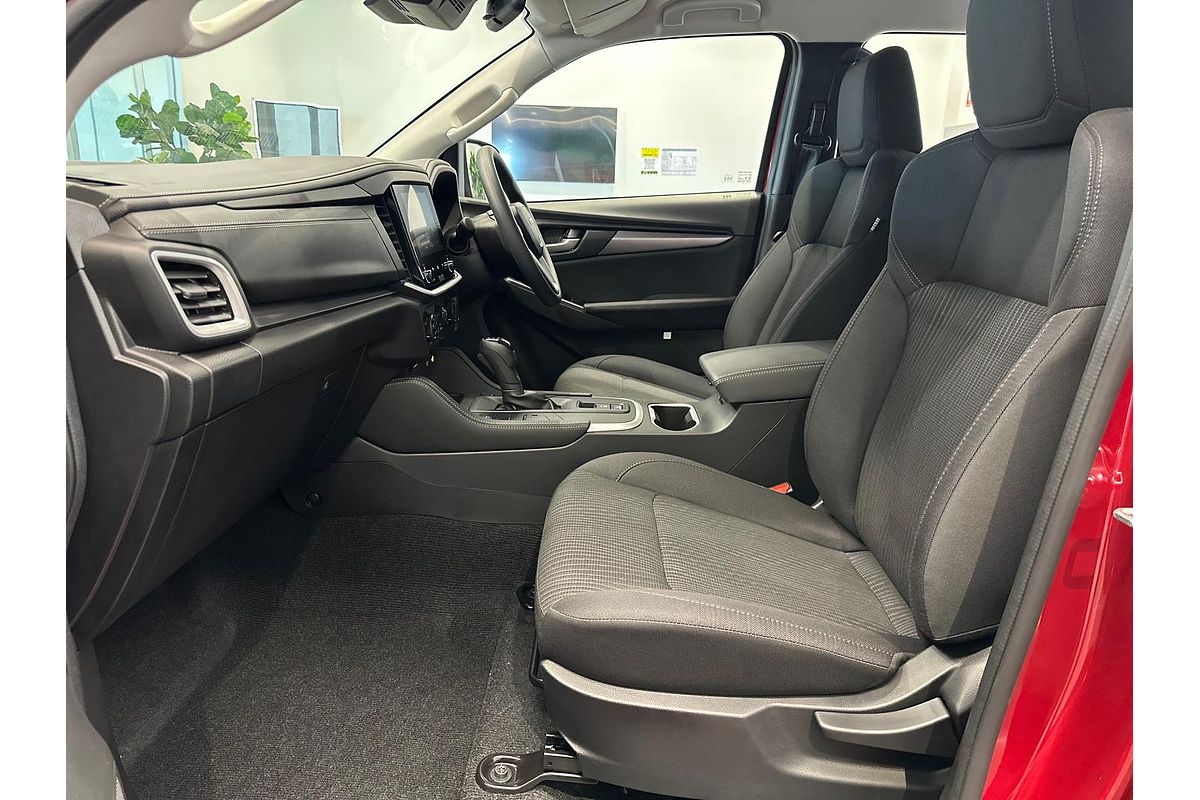 2025 Isuzu MU-X LS-M