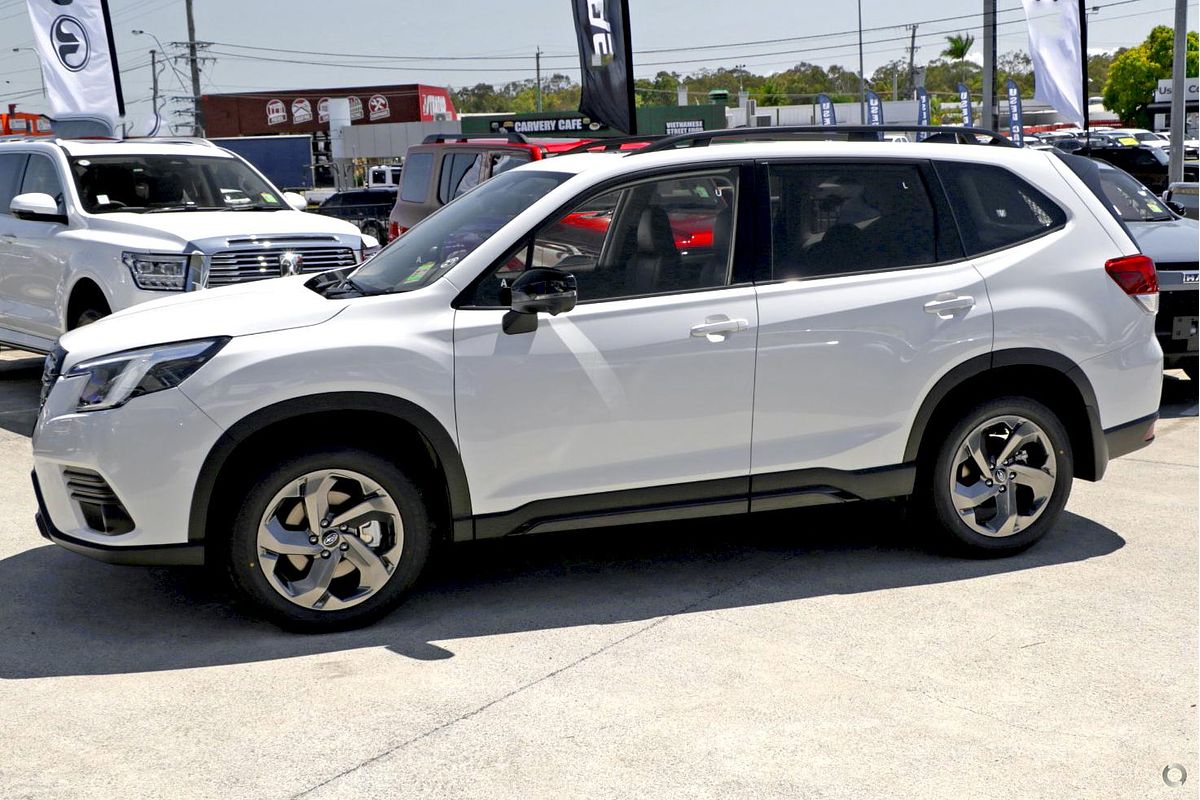 2025 Subaru Forester STI Sport S5