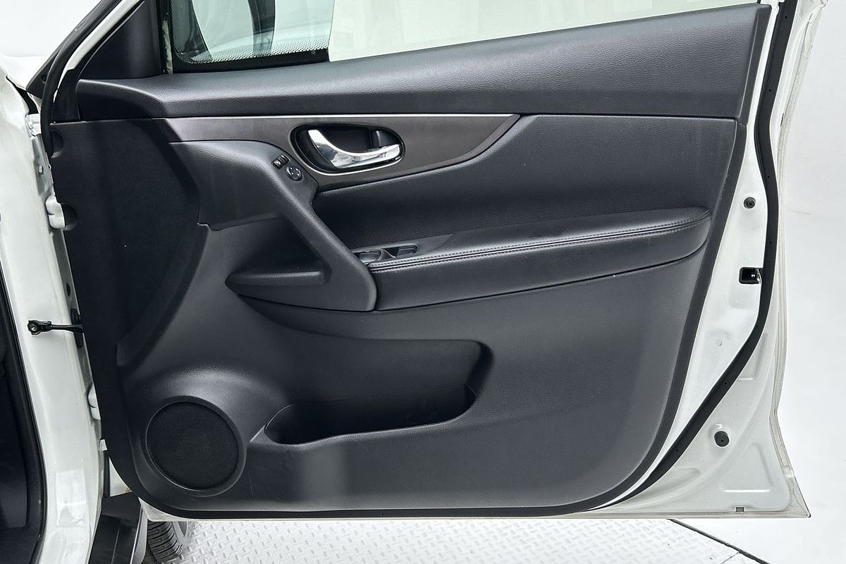 2014 Nissan X-TRAIL ST-L T32