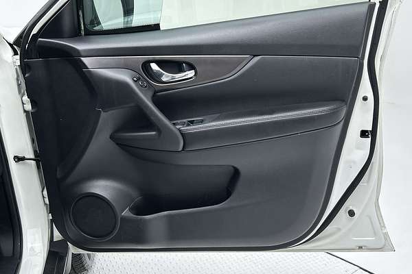 2014 Nissan X-TRAIL ST-L T32