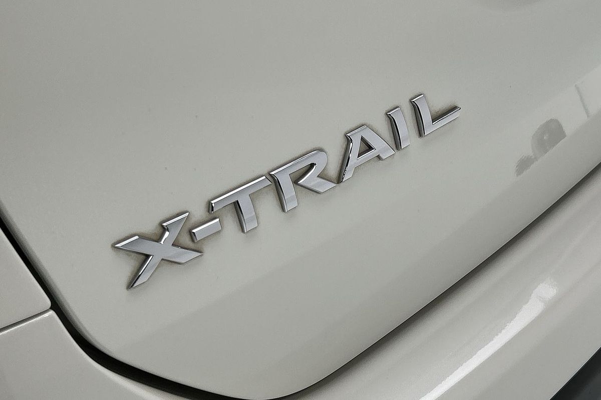 2014 Nissan X-TRAIL ST-L T32