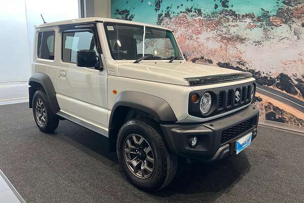 2023 Suzuki Jimny GLX GJ