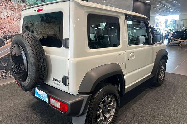 2023 Suzuki Jimny GLX GJ