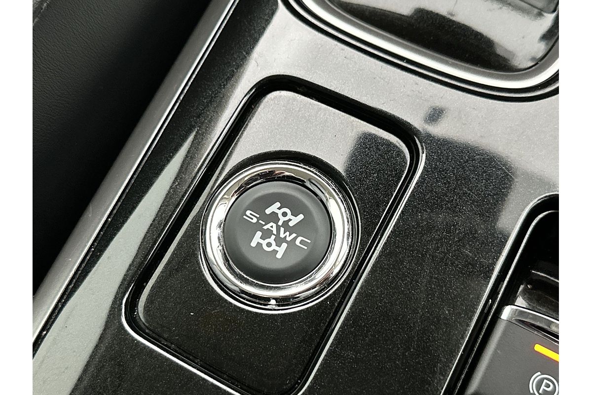 2020 Mitsubishi Outlander LS ZL