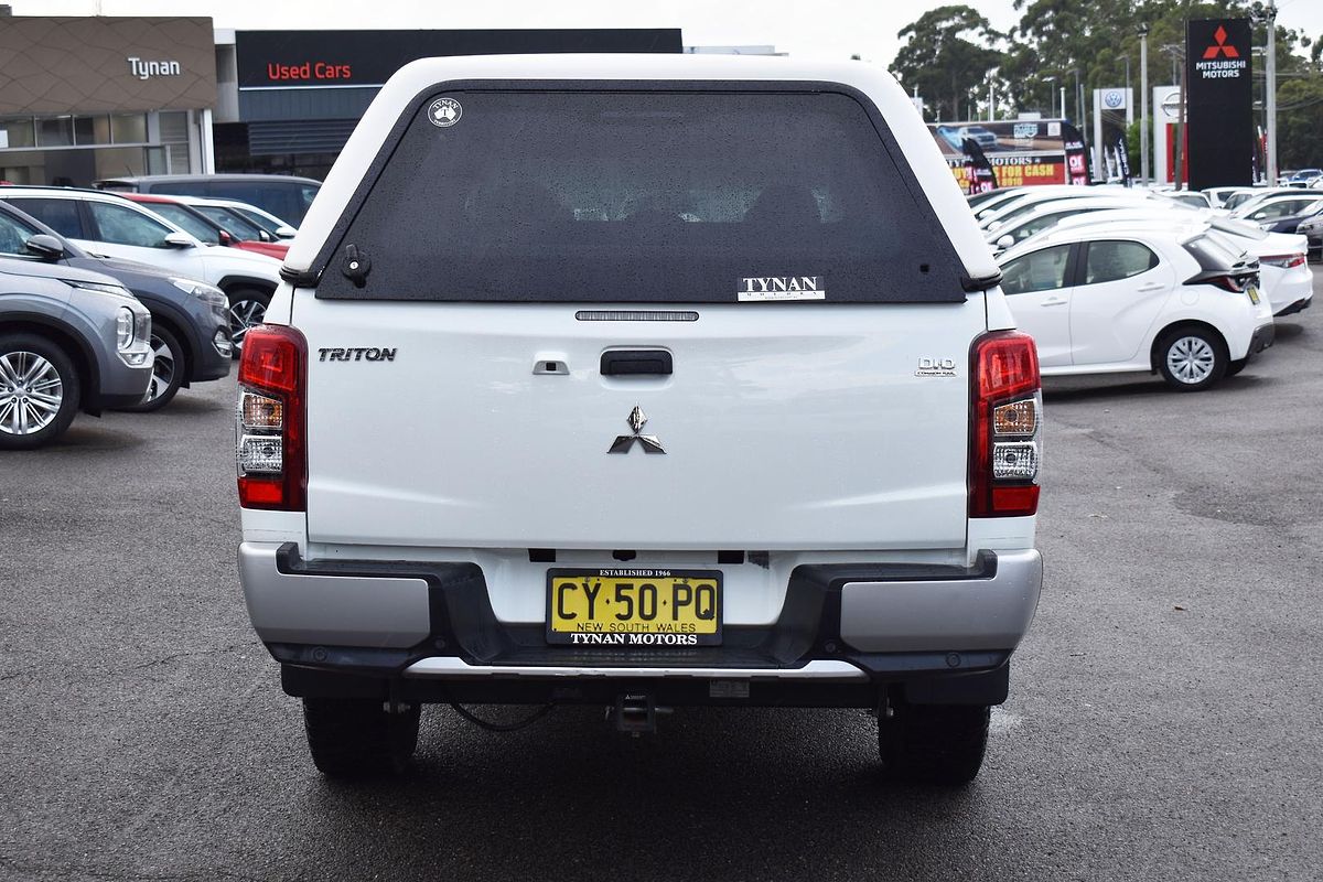 2020 Mitsubishi Triton GLX MR 4X4