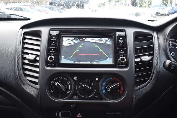 2020 Mitsubishi Triton GLX MR 4X4