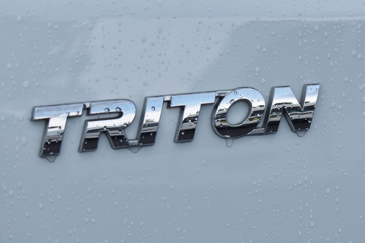 2020 Mitsubishi Triton GLX MR 4X4