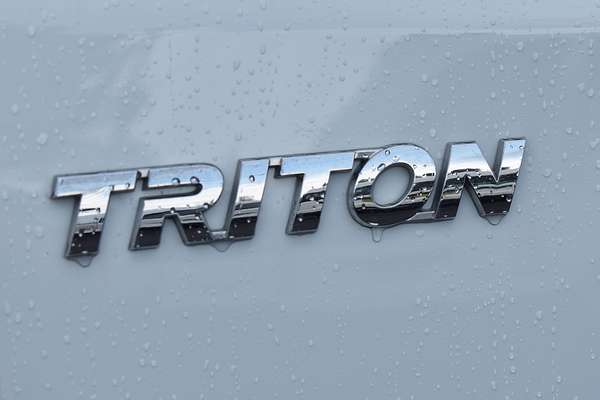 2020 Mitsubishi Triton GLX MR 4X4