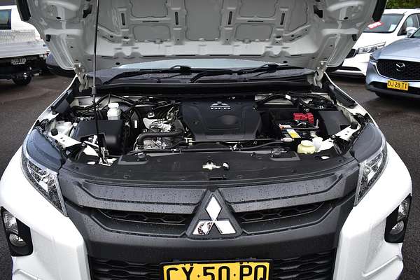 2020 Mitsubishi Triton GLX MR 4X4