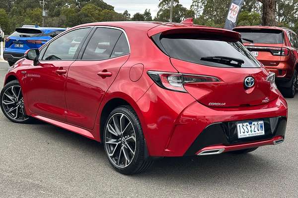2020 Toyota Corolla ZR Hybrid ZWE211R