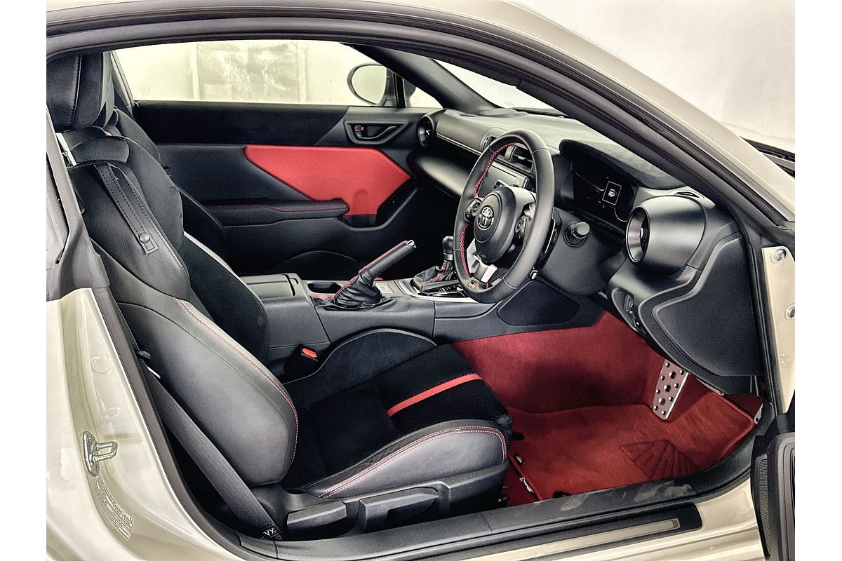 2024 Toyota GR86 GTS ZN8