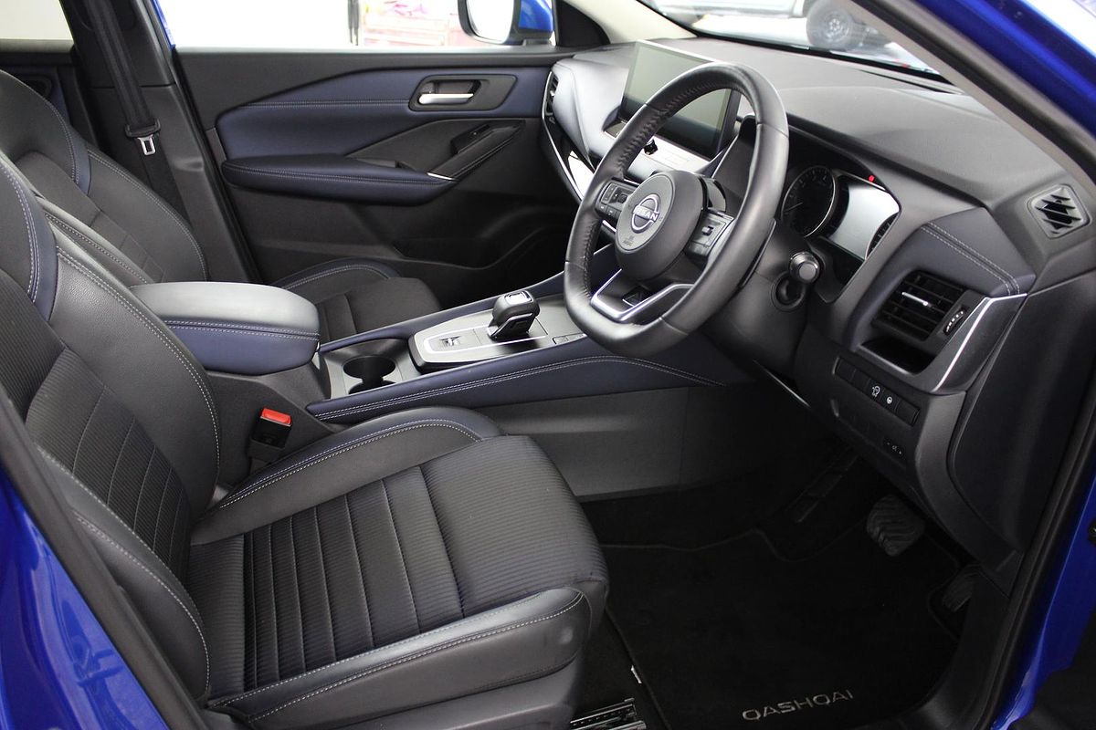 2024 Nissan QASHQAI ST-L J12