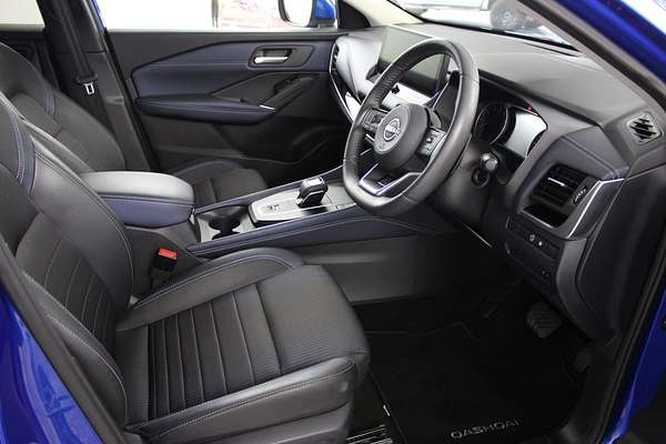 2024 Nissan QASHQAI ST-L J12