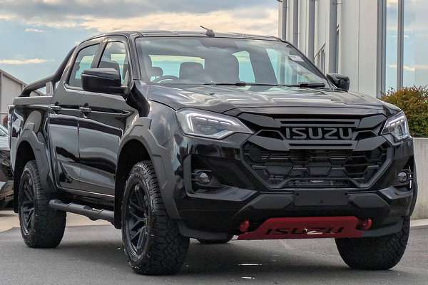 2025 Isuzu D-MAX BLADE 4X4