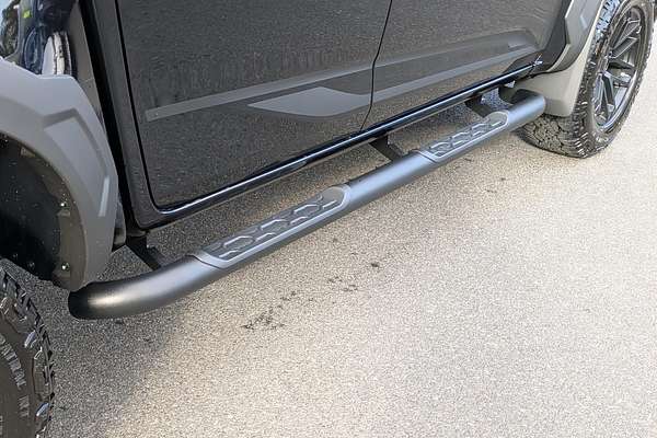 2025 Isuzu D-MAX BLADE 4X4