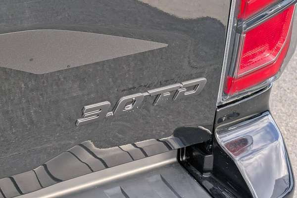 2025 Isuzu D-MAX BLADE 4X4
