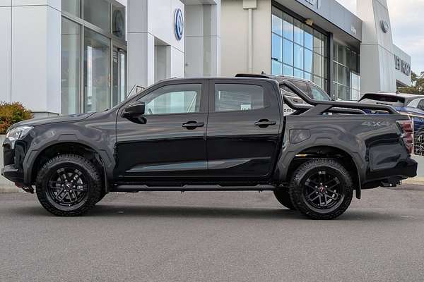 2025 Isuzu D-MAX BLADE 4X4