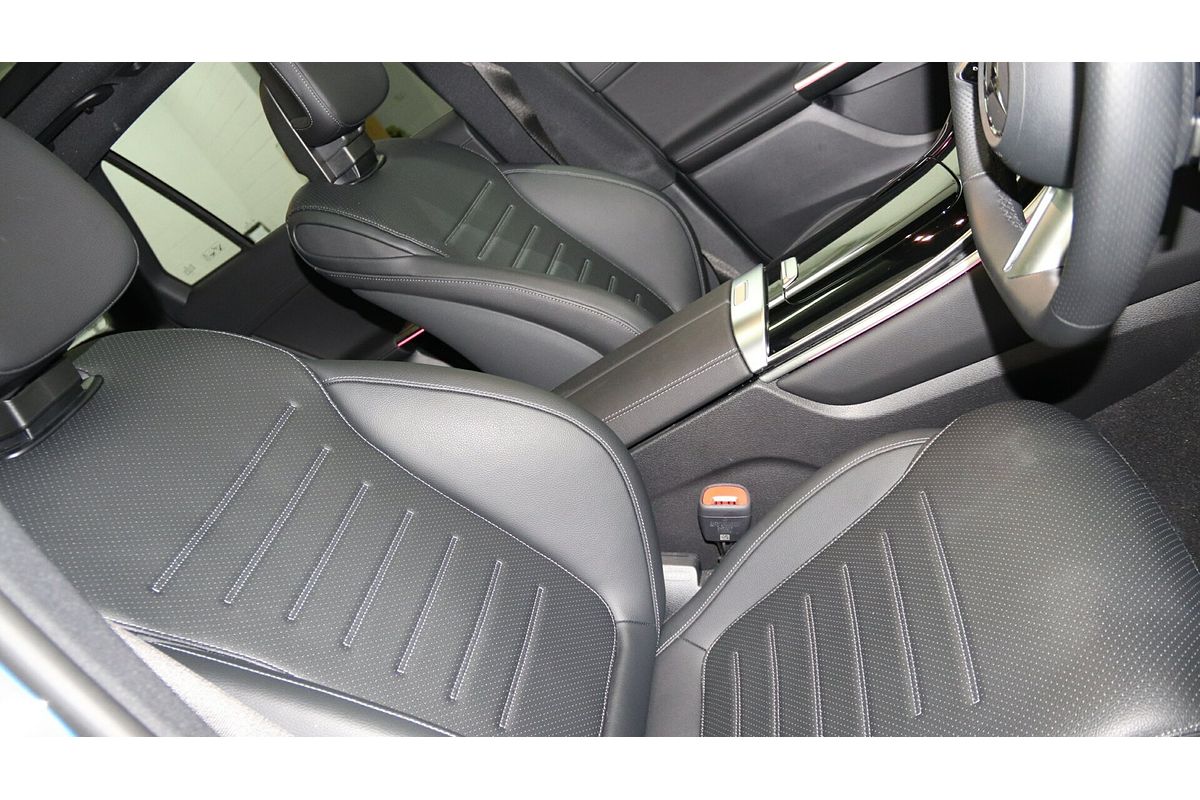 2024 Mercedes-Benz GLC-Class GLC300 X254