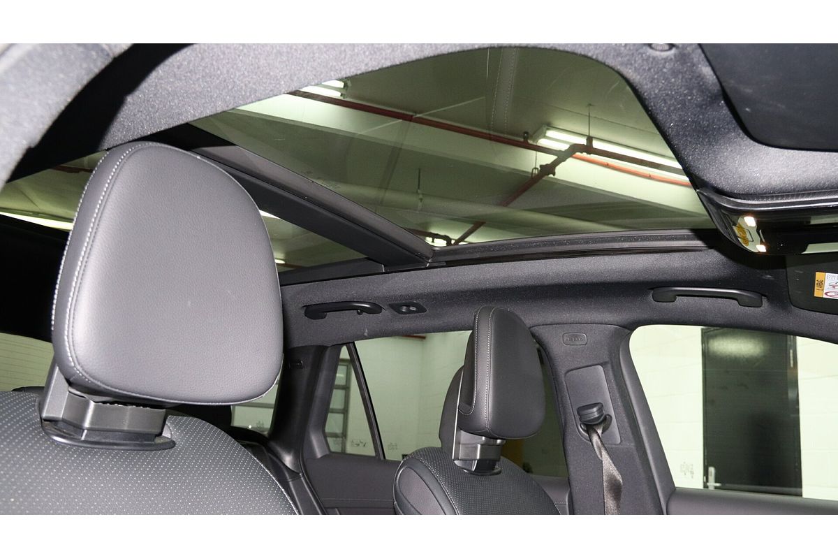 2024 Mercedes-Benz GLC-Class GLC300 X254
