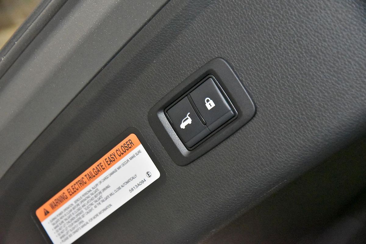 2023 Mitsubishi Eclipse Cross PHEV Exceed YB