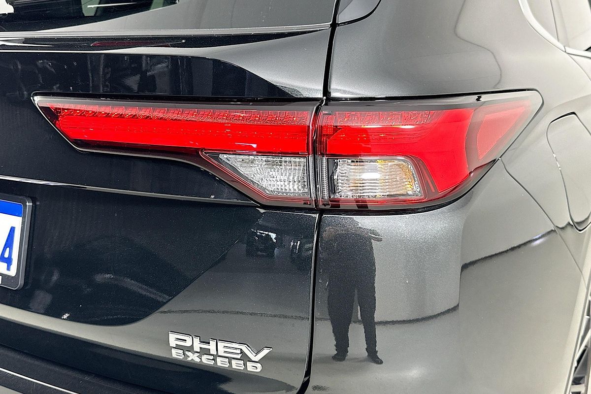 2024 Mitsubishi OUTLANDER PHEV EXCEED 5+2 SEAT (AWD) ZM MY24