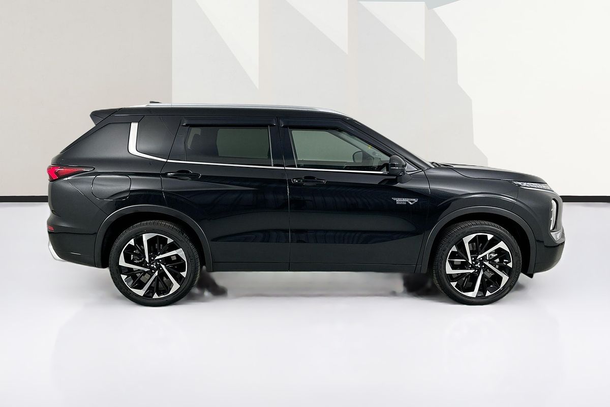 2024 Mitsubishi OUTLANDER PHEV EXCEED 5+2 SEAT (AWD) ZM MY24