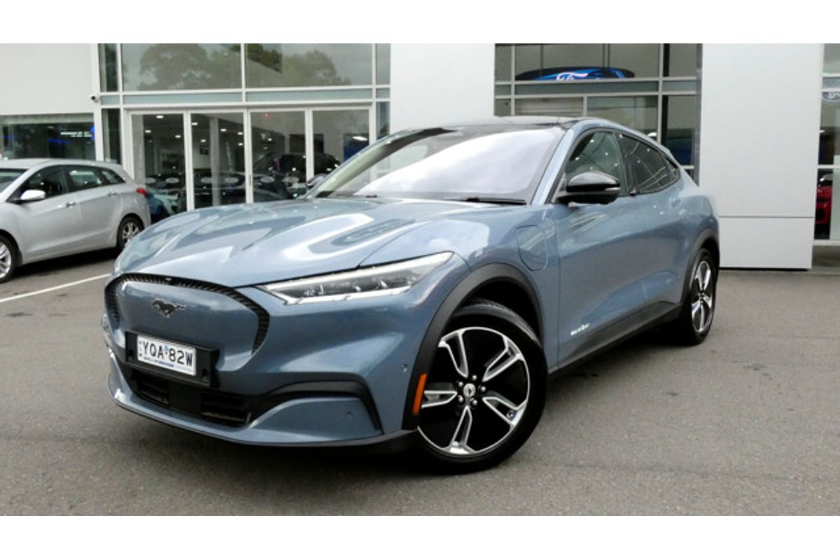 2023 Ford Mustang Mach-E Select