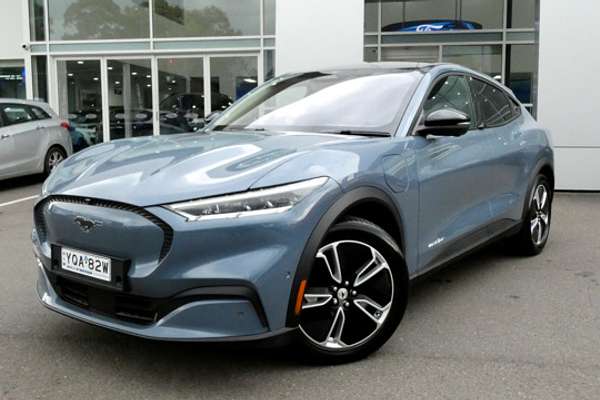 2023 Ford Mustang Mach-E Select