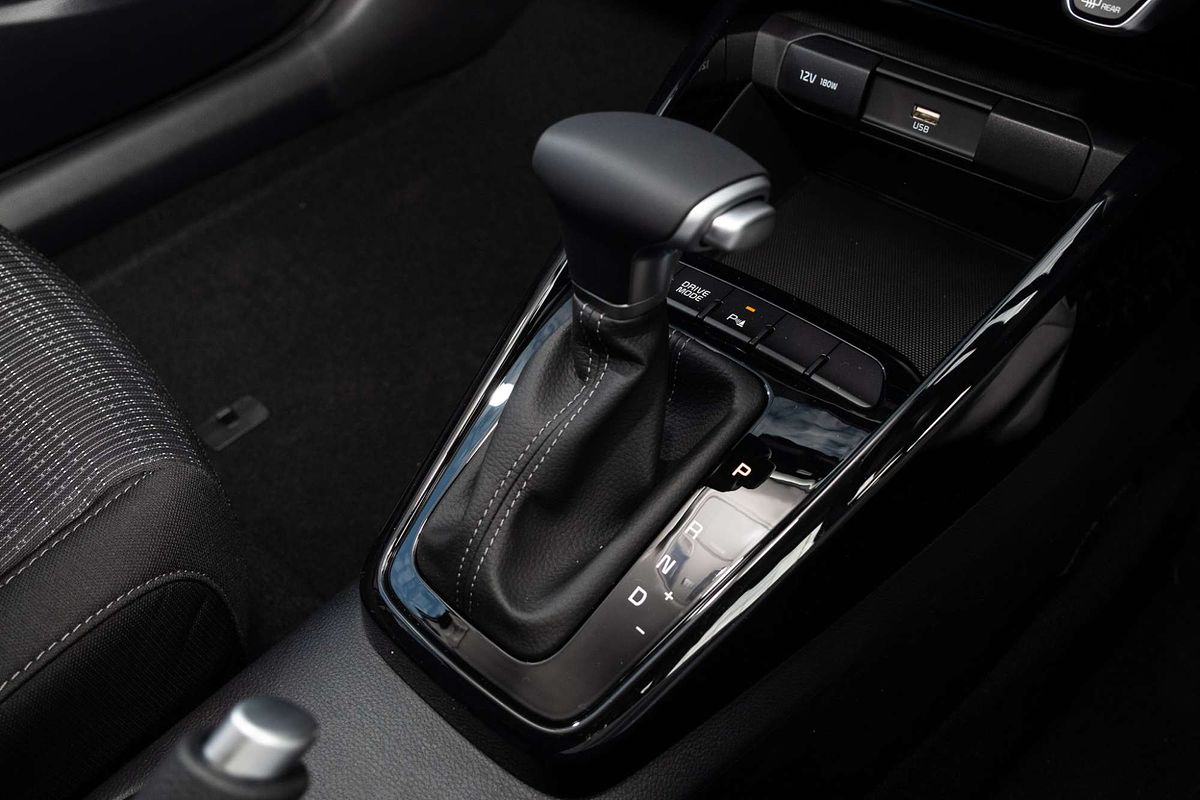 2025 Kia Stonic Sport YB