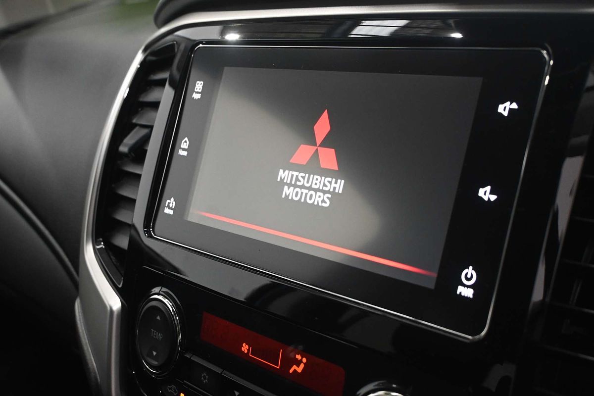 2022 Mitsubishi Triton GSR MR 4X4