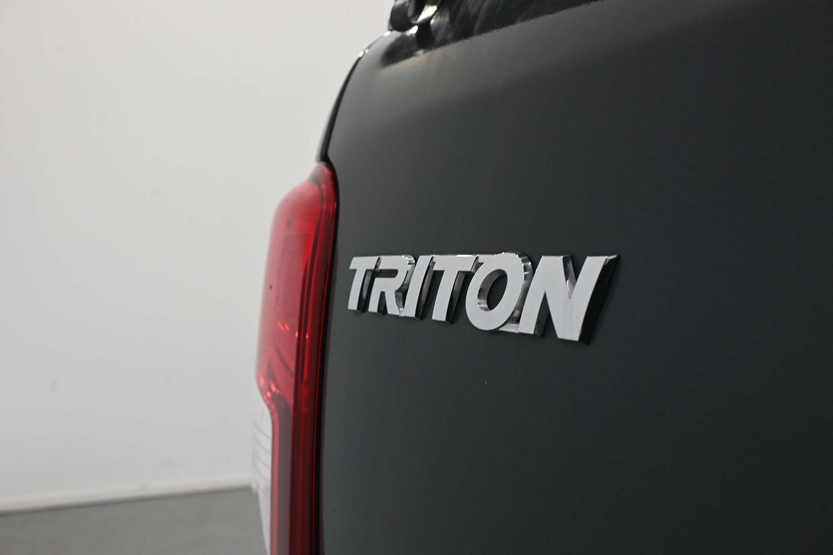 2022 Mitsubishi Triton GSR MR 4X4