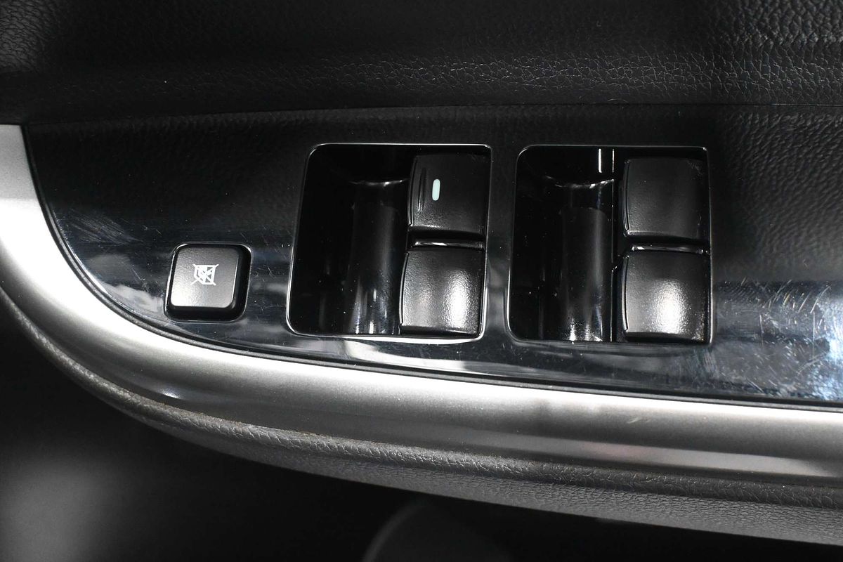 2022 Mitsubishi Triton GSR MR 4X4