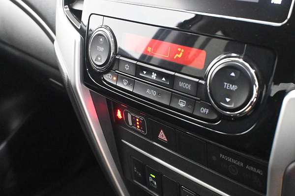2022 Mitsubishi Triton GSR MR 4X4