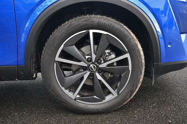 2023 Nissan QASHQAI Ti J12