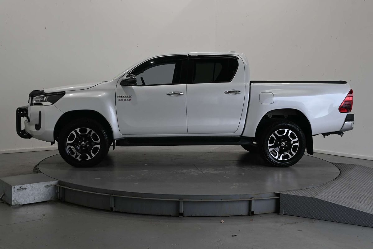2023 Toyota Hilux SR5 GUN126R 4X4