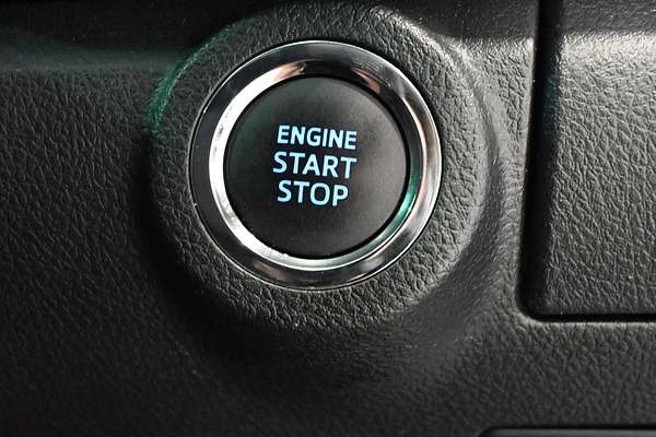 2023 Toyota Hilux SR5 GUN126R 4X4