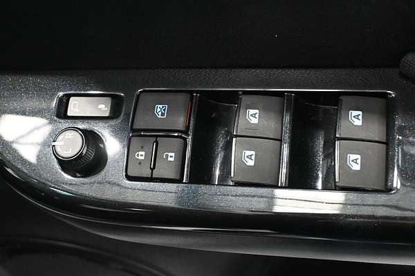 2023 Toyota Hilux SR5 GUN126R 4X4