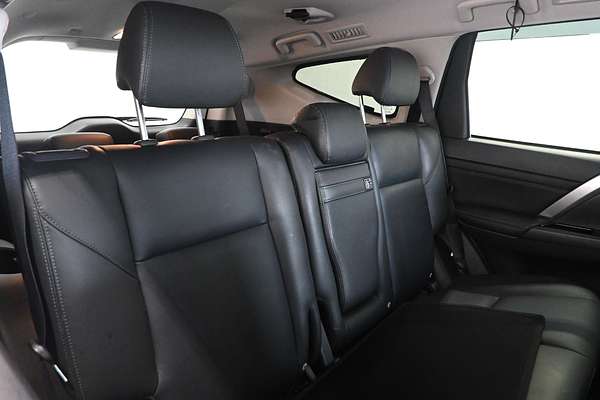 2023 Mitsubishi Pajero Sport GLS QF