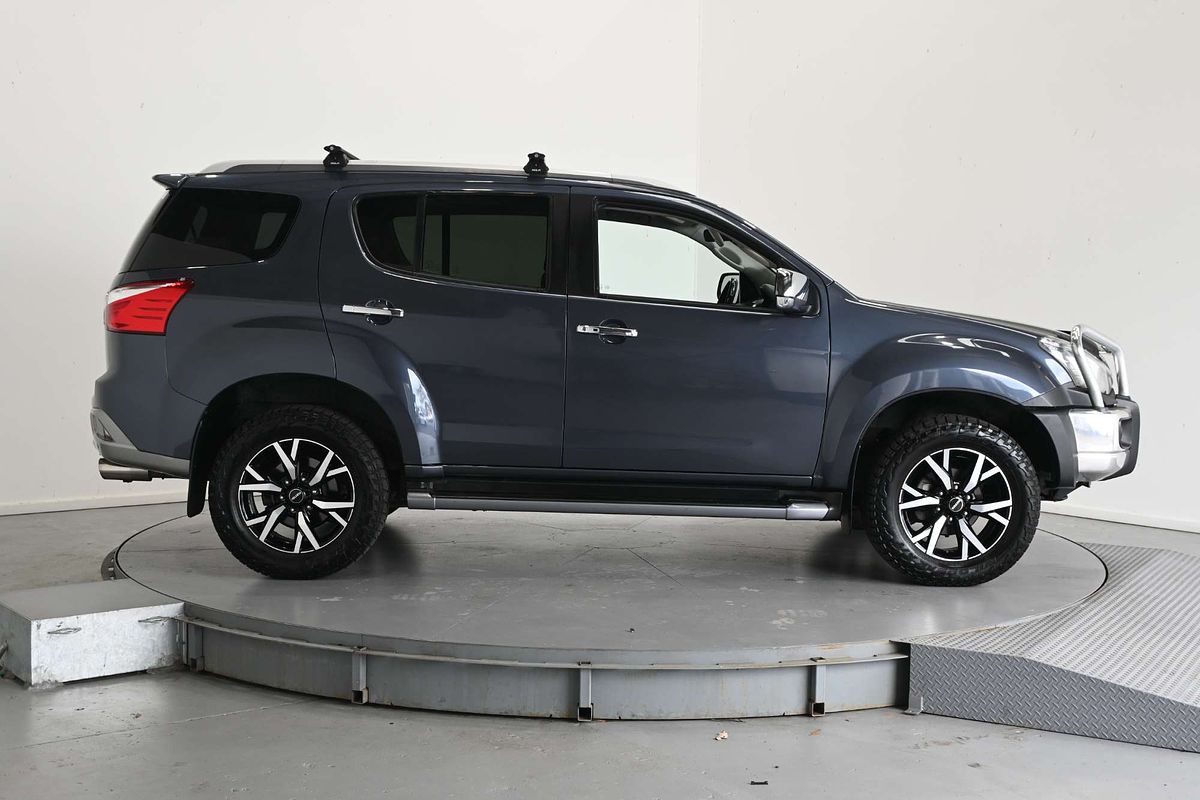 2019 Isuzu MU-X LS-T