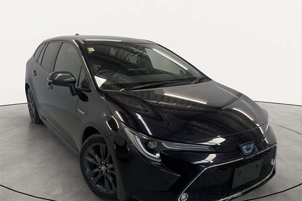 2020 Toyota Corolla Touring Hybrid WxB ZWE211