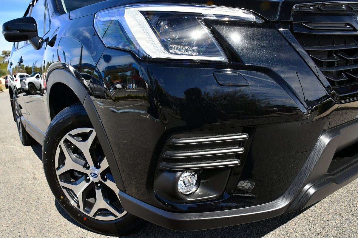 2024 Subaru Forester 2.5i Luxury Special Edition S5