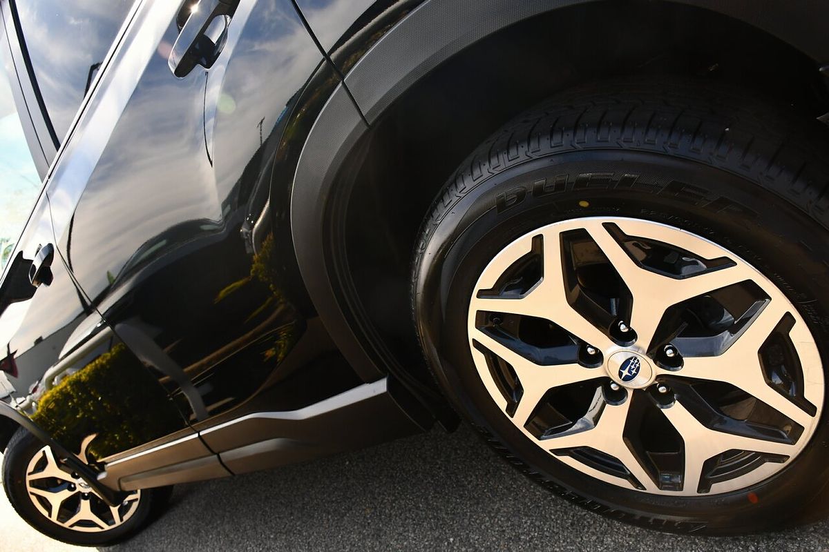 2024 Subaru Forester 2.5i Luxury Special Edition S5